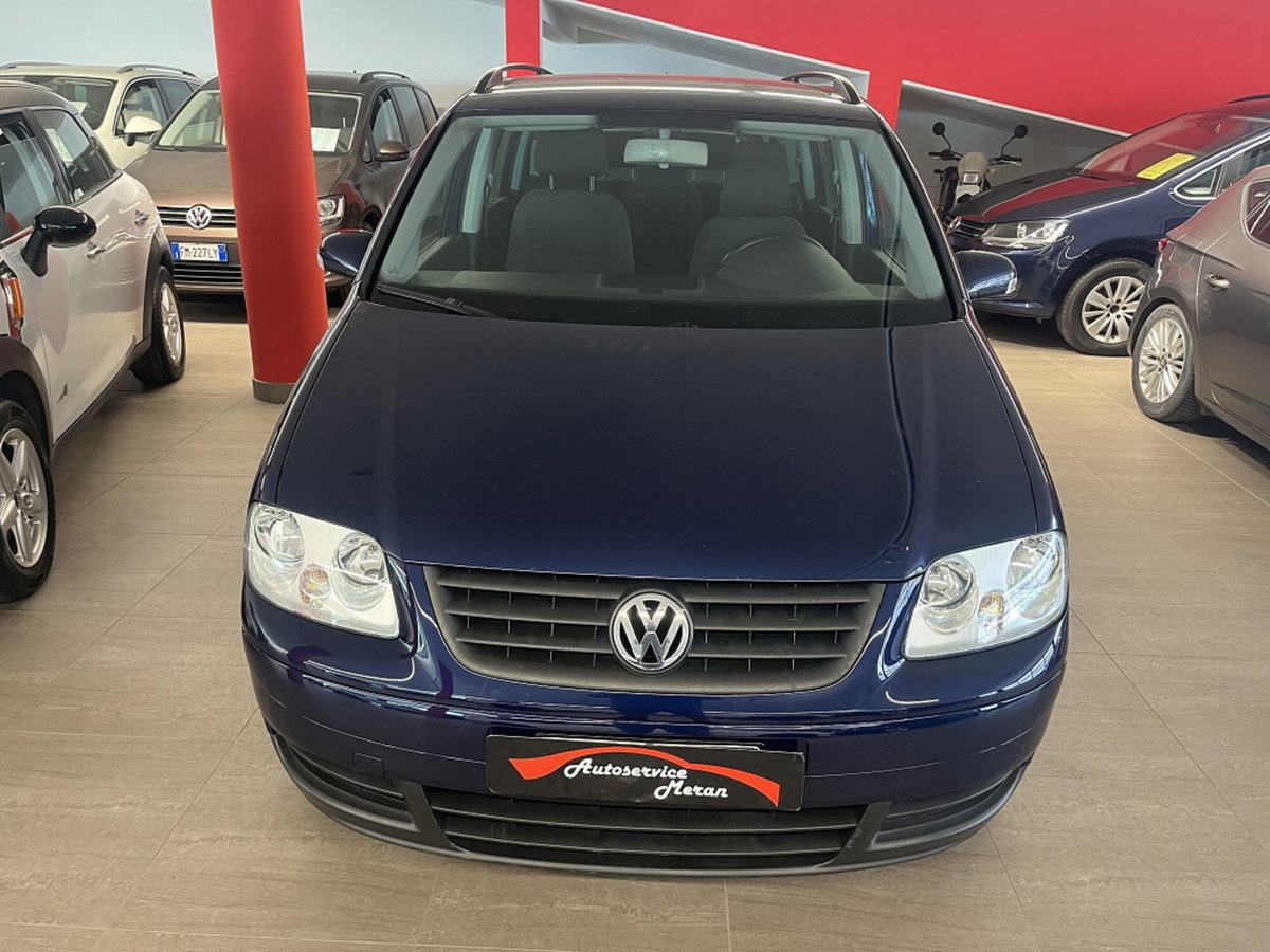 Volkswagen Touran 1.9 TDI 105CV DPF (2)