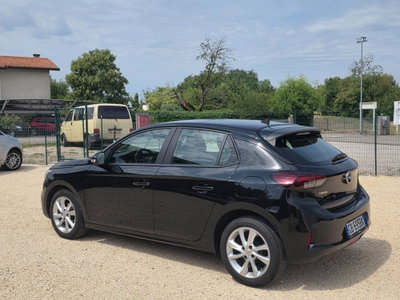 Opel Corsa 1.2 (2)