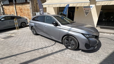 Peugeot 308 1.2 puretech t Allure s&s 130cv (3)