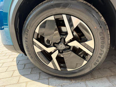 Peugeot 2008 1.2 puretech Allure s&s 100cv (6)