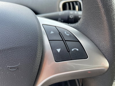 Lancia Ypsilon 1.0 FireFly 5 porte S&S Hybrid Ecochic Gold (11)