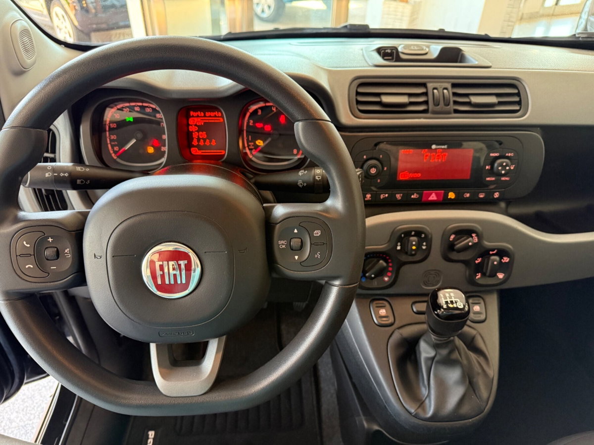 Fiat Panda 1.0 FireFly S&S Hybrid City Life (10)