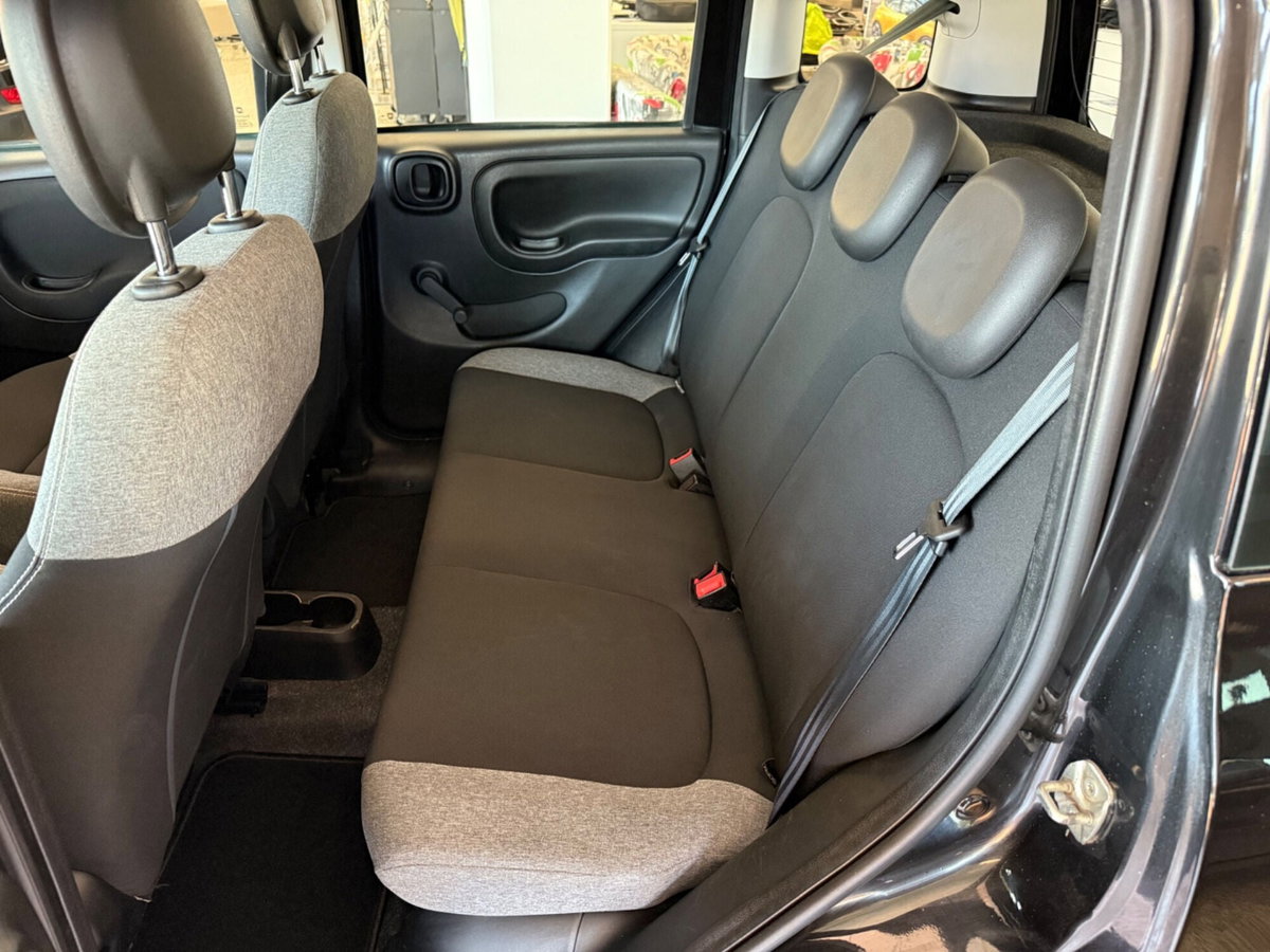 Fiat Panda 1.0 FireFly S&S Hybrid City Life (13)