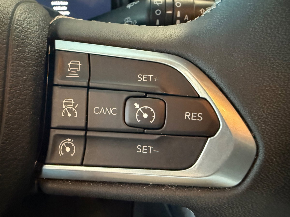Jeep Compass 1.3 T4 190CV PHEV AT6 4xe Limited (18)