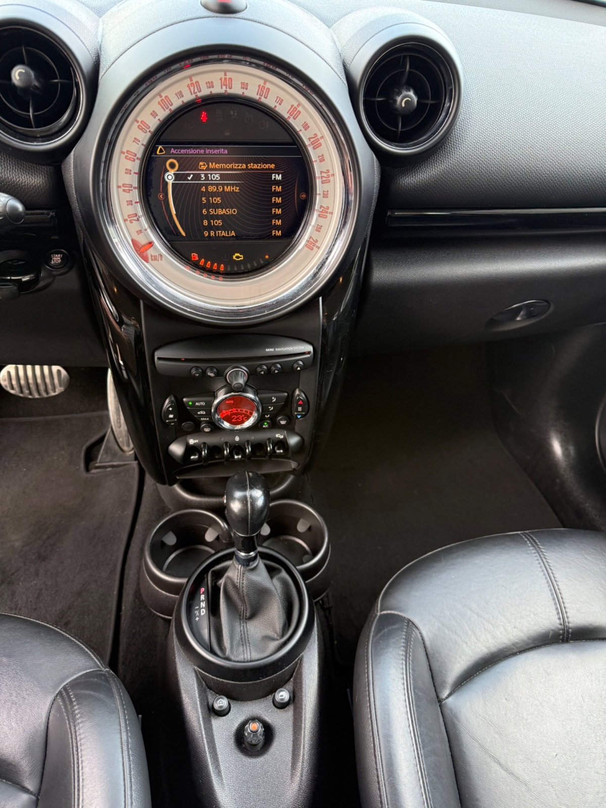 MINI Mini Countryman 2.0 Cooper SD Countryman (10)