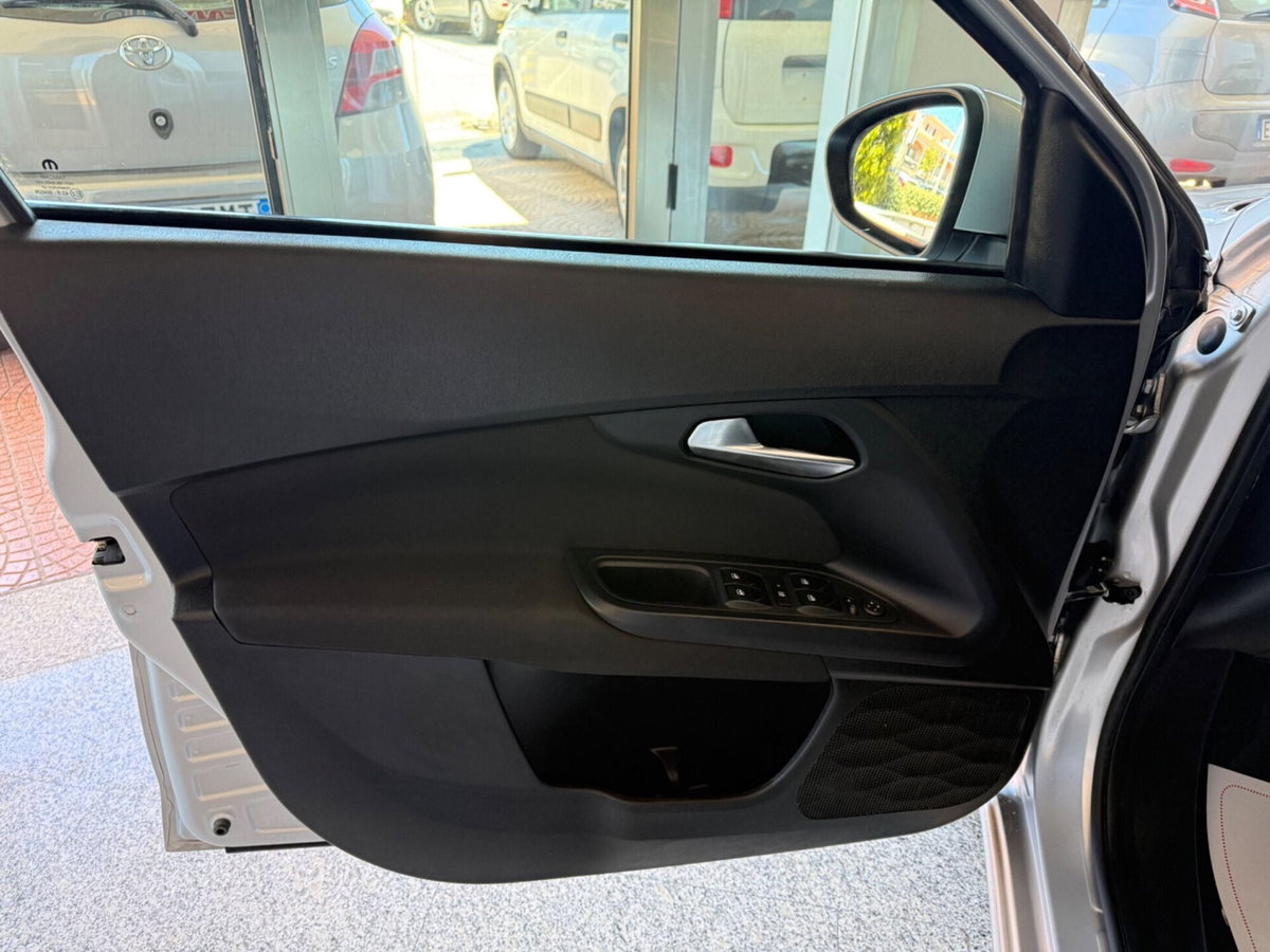 Fiat Tipo Station Wagon Tipo 1.3 Mjt S&S SW City Life (12)