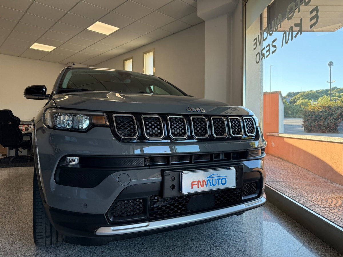 Jeep Compass 1.3 T4 190CV PHEV AT6 4xe Limited (2)