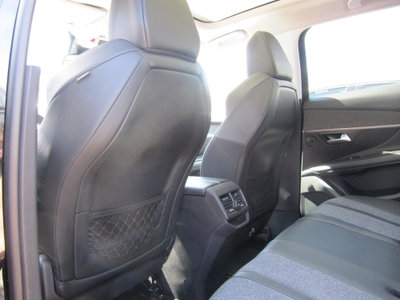 Peugeot 3008 BlueHDi 130 S&S Allure (13)