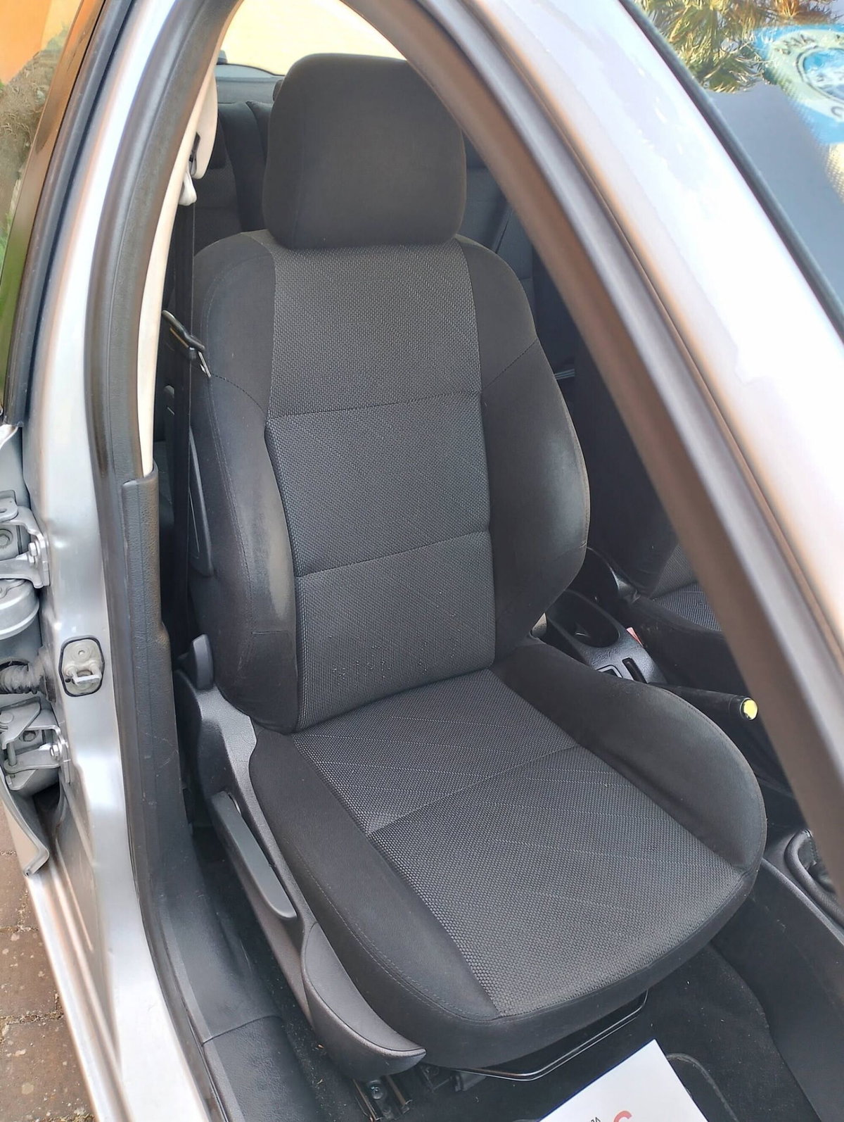 Peugeot 207 HDi 90CV 5p. XS (12)
