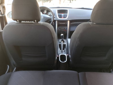 Peugeot 207 HDi 90CV 5p. XS (15)