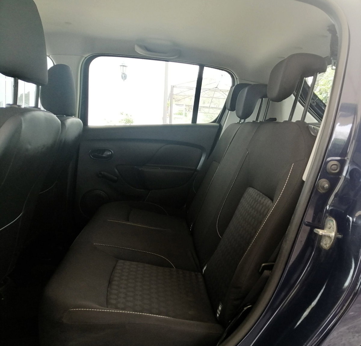 Dacia Sandero 1.2 16V GPL 75CV (4)
