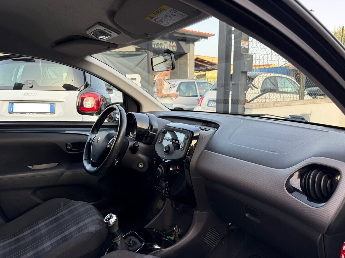 Peugeot 108 72 5 porte Style (6)