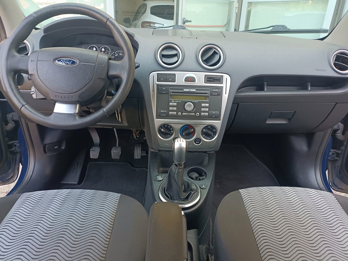 Ford Fusion UAV 1.4 16V 5p. Bz.- GPL (14)