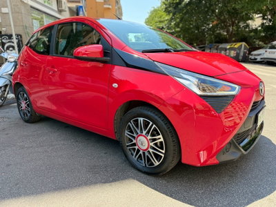 Toyota Aygo Connect 1.0 VVT-i 72 CV 5 porte x-fun MMT usata