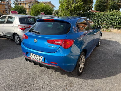 Alfa Romeo Giulietta 1.4 Turbo Distinctive Gpl 120cv E6 (5)