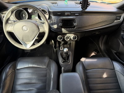 Alfa Romeo Giulietta 1.4 Turbo Distinctive Gpl 120cv E6 (8)