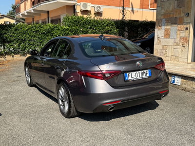 Alfa Romeo Giulia 2.2 Turbodiesel 180 CV AT8 AWD Q4 Super (6)