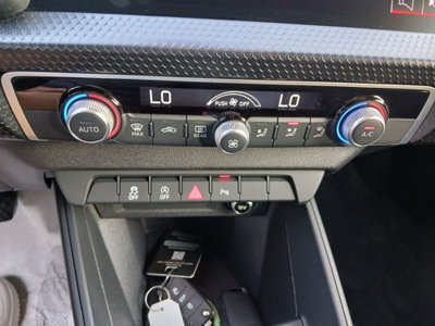 Audi A1 allstreet 30 1.0 tfsi Business 116cv (11)