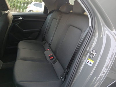 Audi A1 allstreet 30 1.0 tfsi Business 116cv (8)