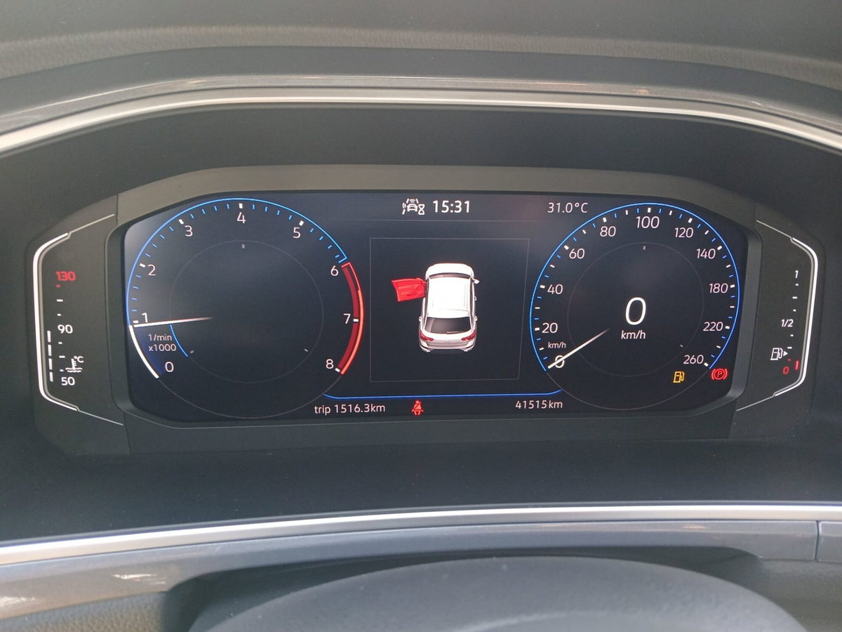 Volkswagen T-Roc 1.5 TSI ACT Style BlueMotion Technology (8)