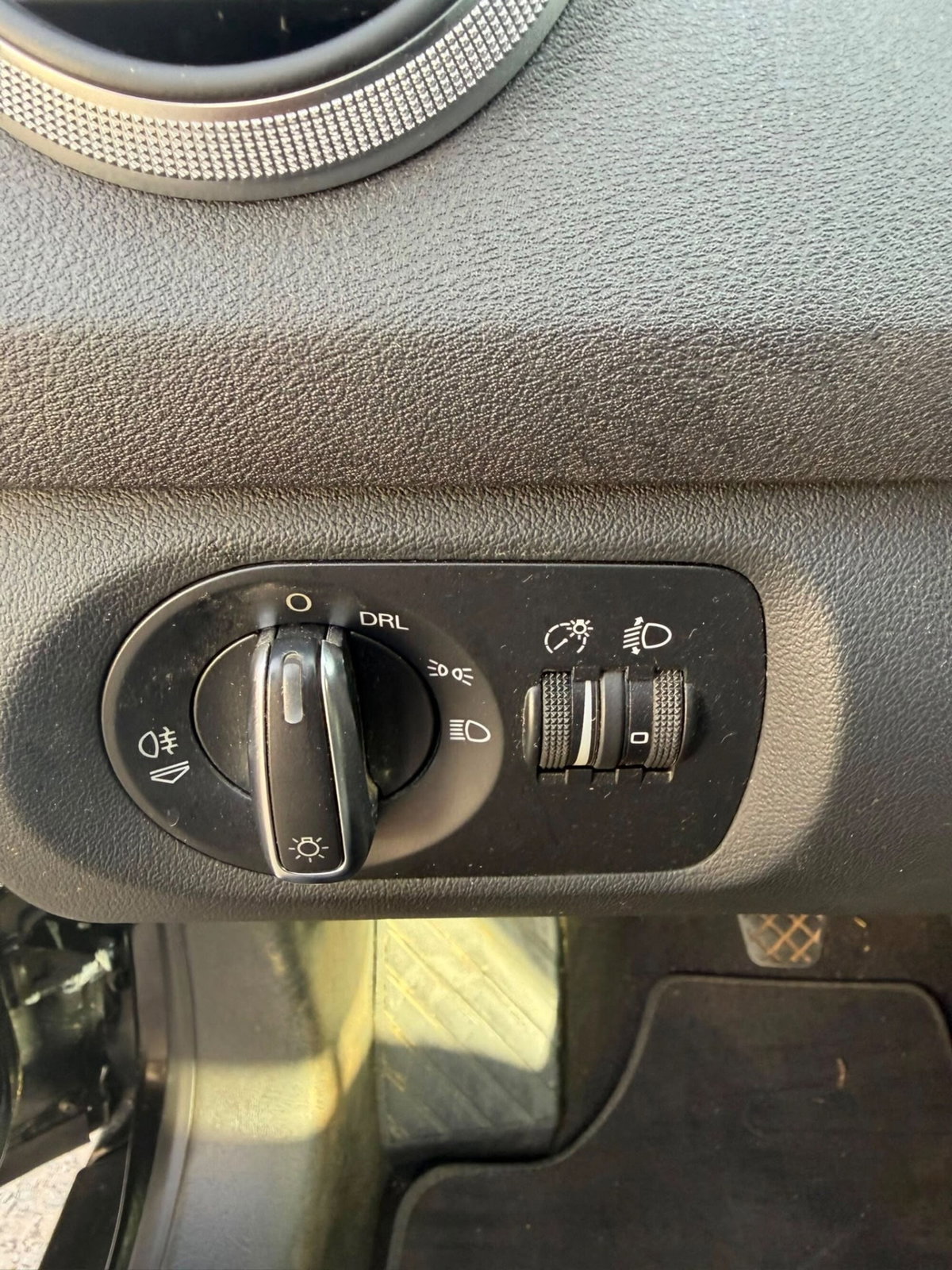 Audi A3 2.0 TDI F.AP. Ambiente (13)