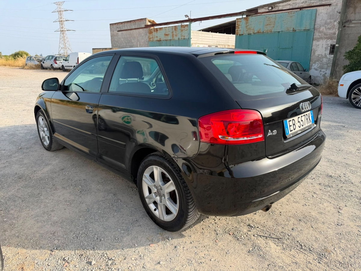 Audi A3 2.0 TDI F.AP. Ambiente (4)