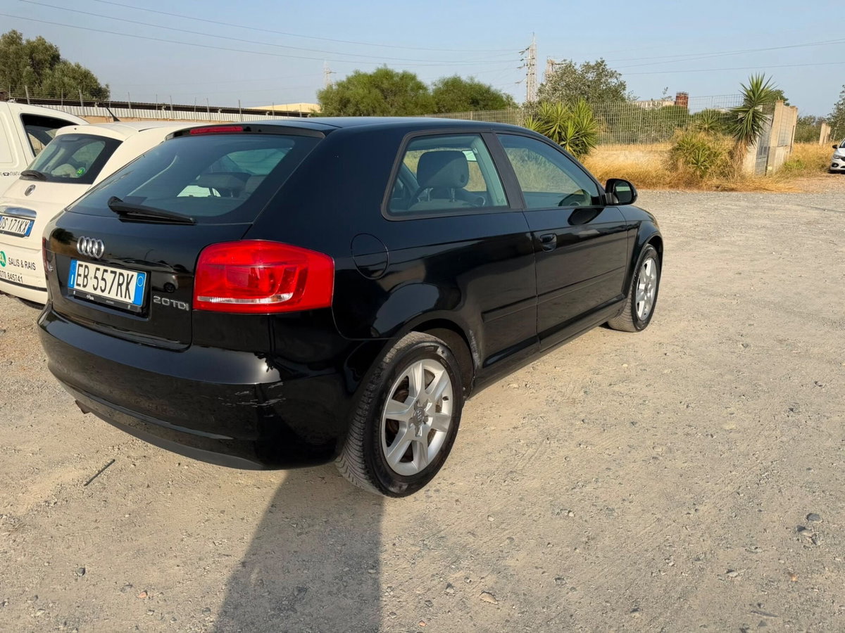 Audi A3 2.0 TDI F.AP. Ambiente (6)
