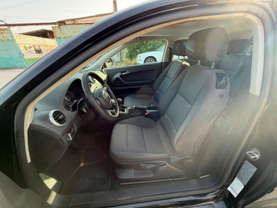 Audi A3 2.0 TDI F.AP. Ambiente (9)