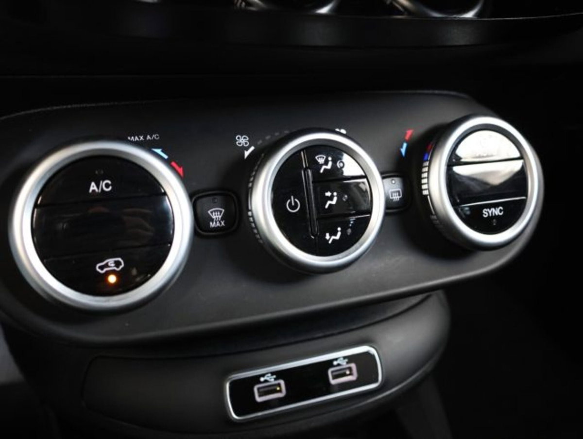 Fiat 500X 1.0 T3 120 CV Sport Dolcevita (19)
