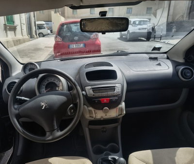 Peugeot 107 68CV 3p. Plaisir (11)