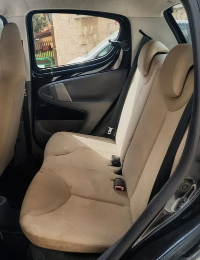 Peugeot 107 68CV 3p. Plaisir (12)