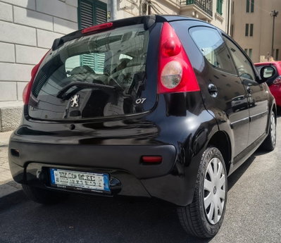 Peugeot 107 68CV 3p. Plaisir (4)