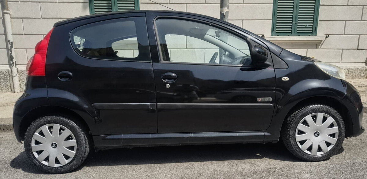 Peugeot 107 68CV 3p. Plaisir (5)