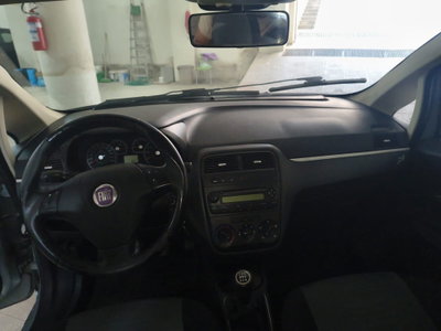 Fiat Grande Punto 1.3 MJT 75 CV 5 porte Dynamic (7)