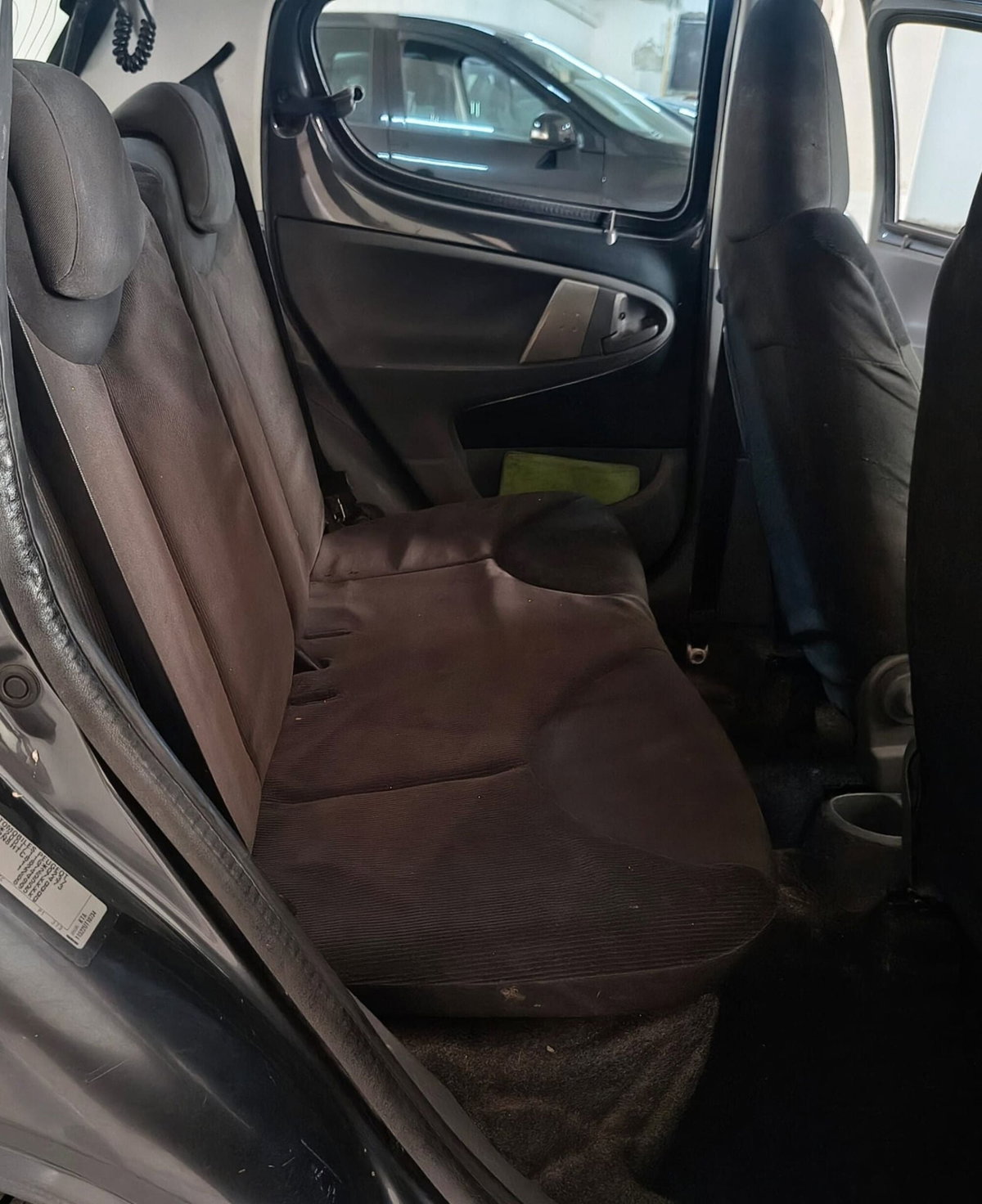 Peugeot 107 HDi 5p. Sweet Years (7)