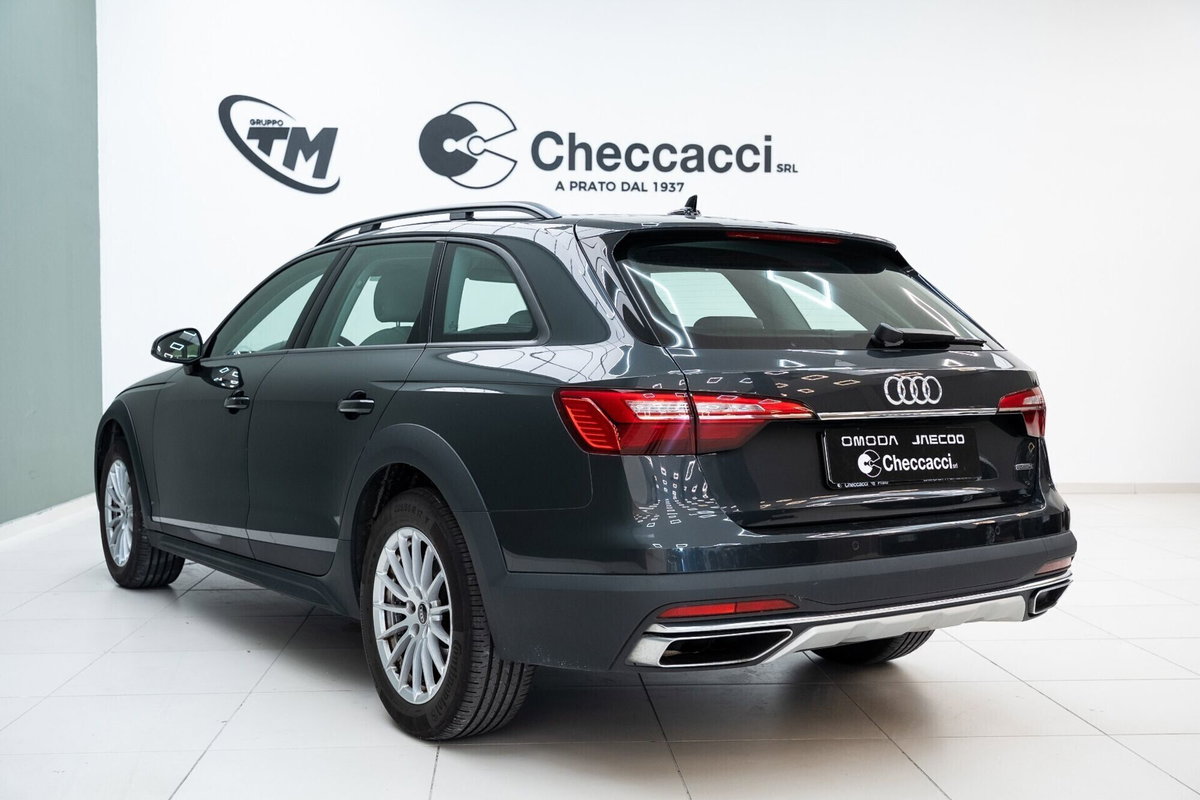 Audi A4 Allroad Allroad 40 2.0 tdi mhev Identity Contrast quattro 204cv s-tronic (7)