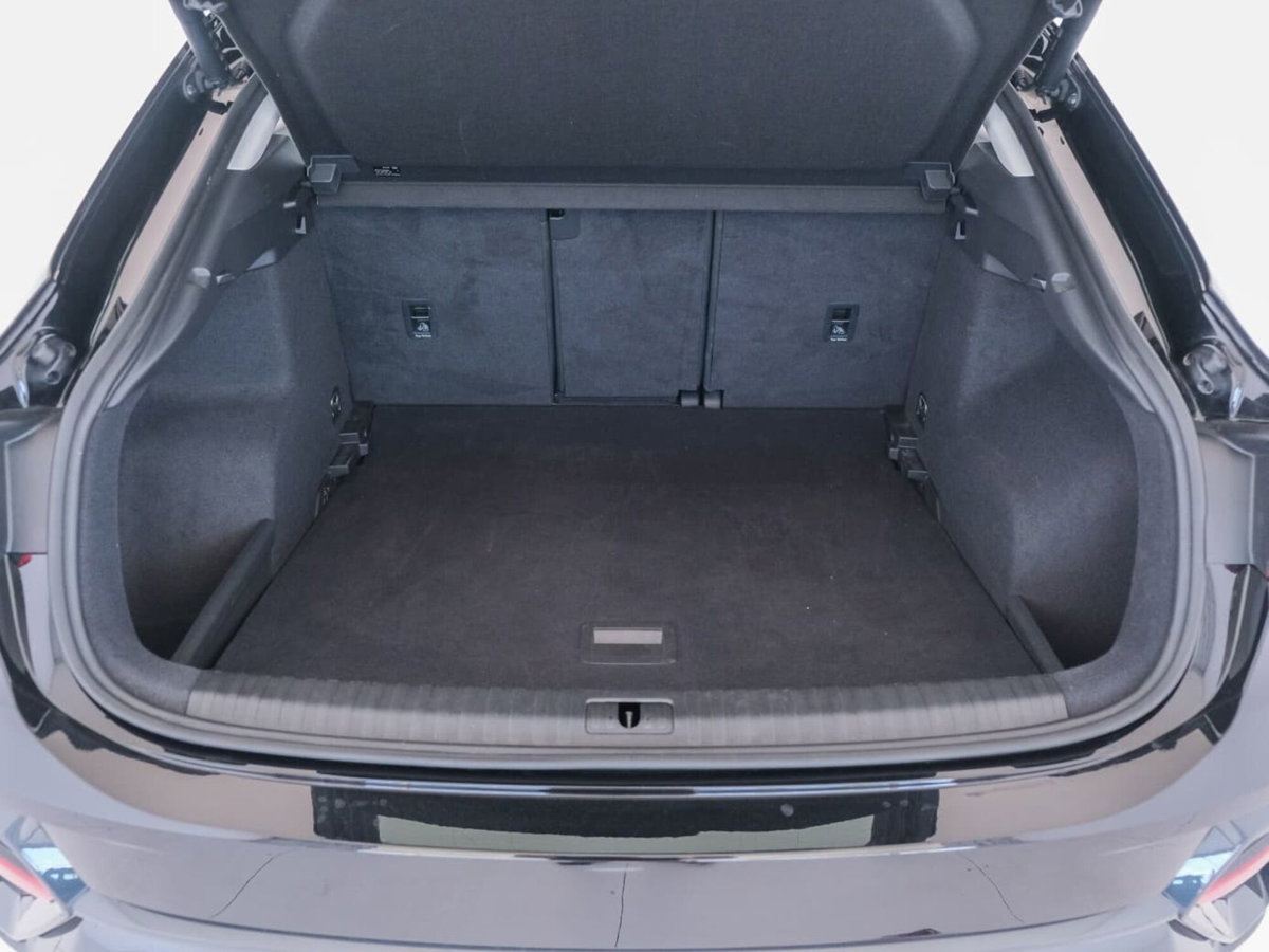 Audi Q3 Sportback 35 TDI quattro S tronic S line edition (13)