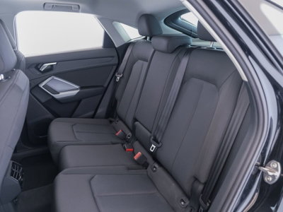 Audi Q3 Sportback 35 TDI quattro S tronic S line edition (15)