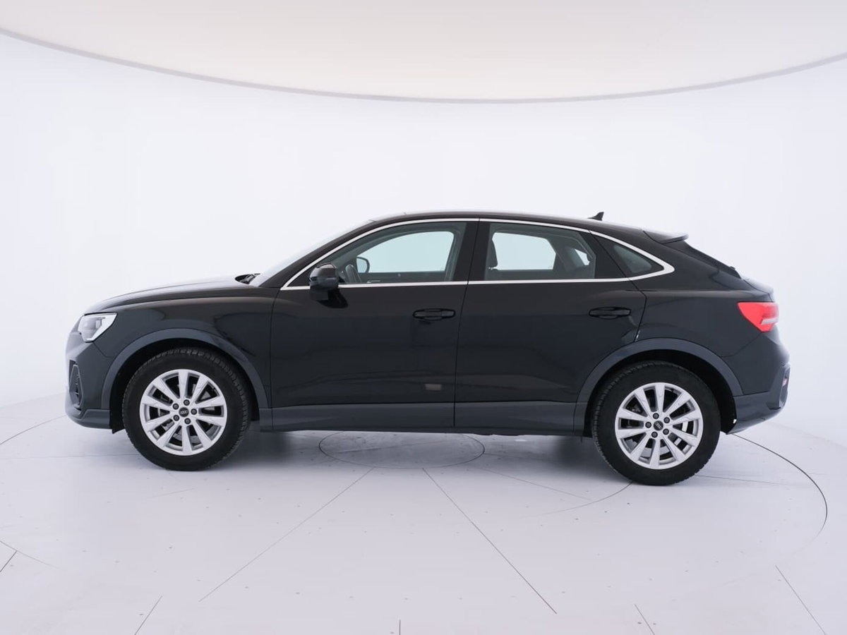 Audi Q3 Sportback 35 TDI quattro S tronic S line edition (9)