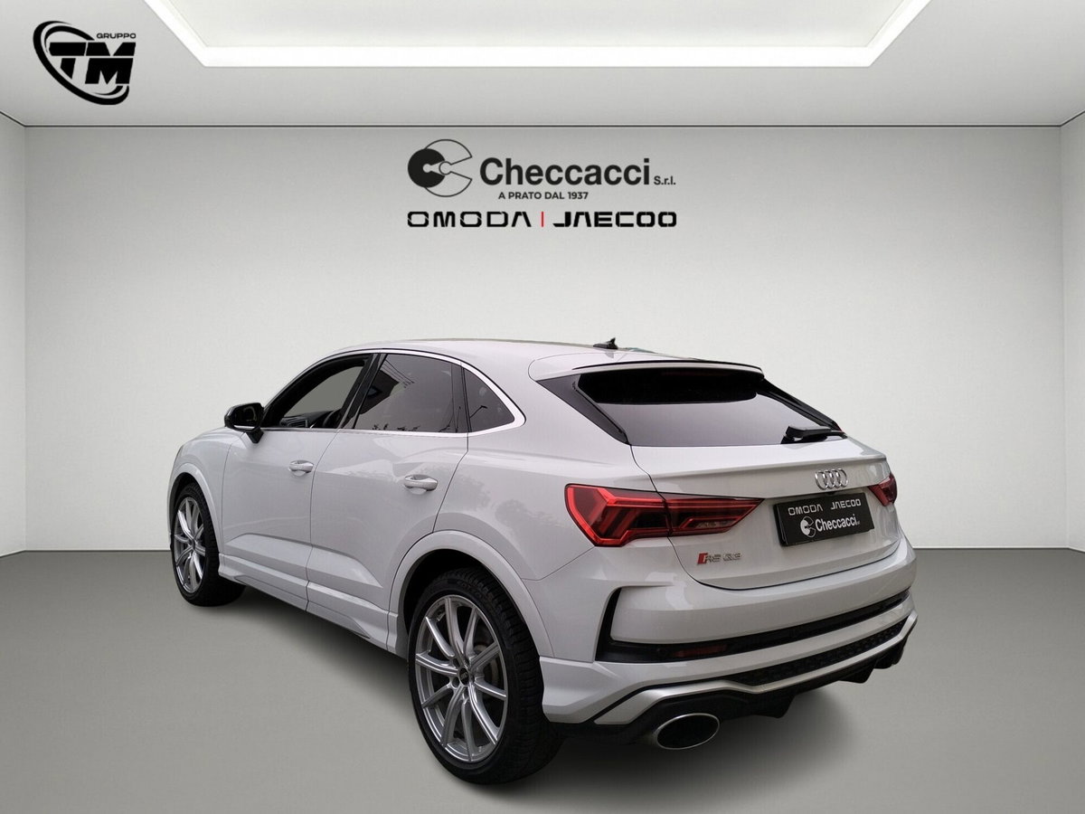 Audi RS Q3 Sportback 2.5 quattro s-tronic (8)