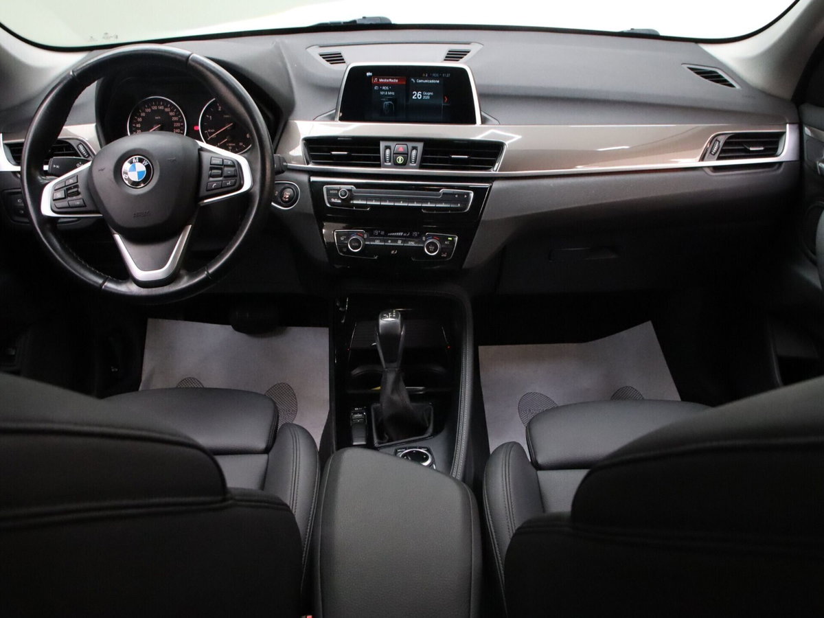 BMW X1 sDrive18d xLine Plus (10)