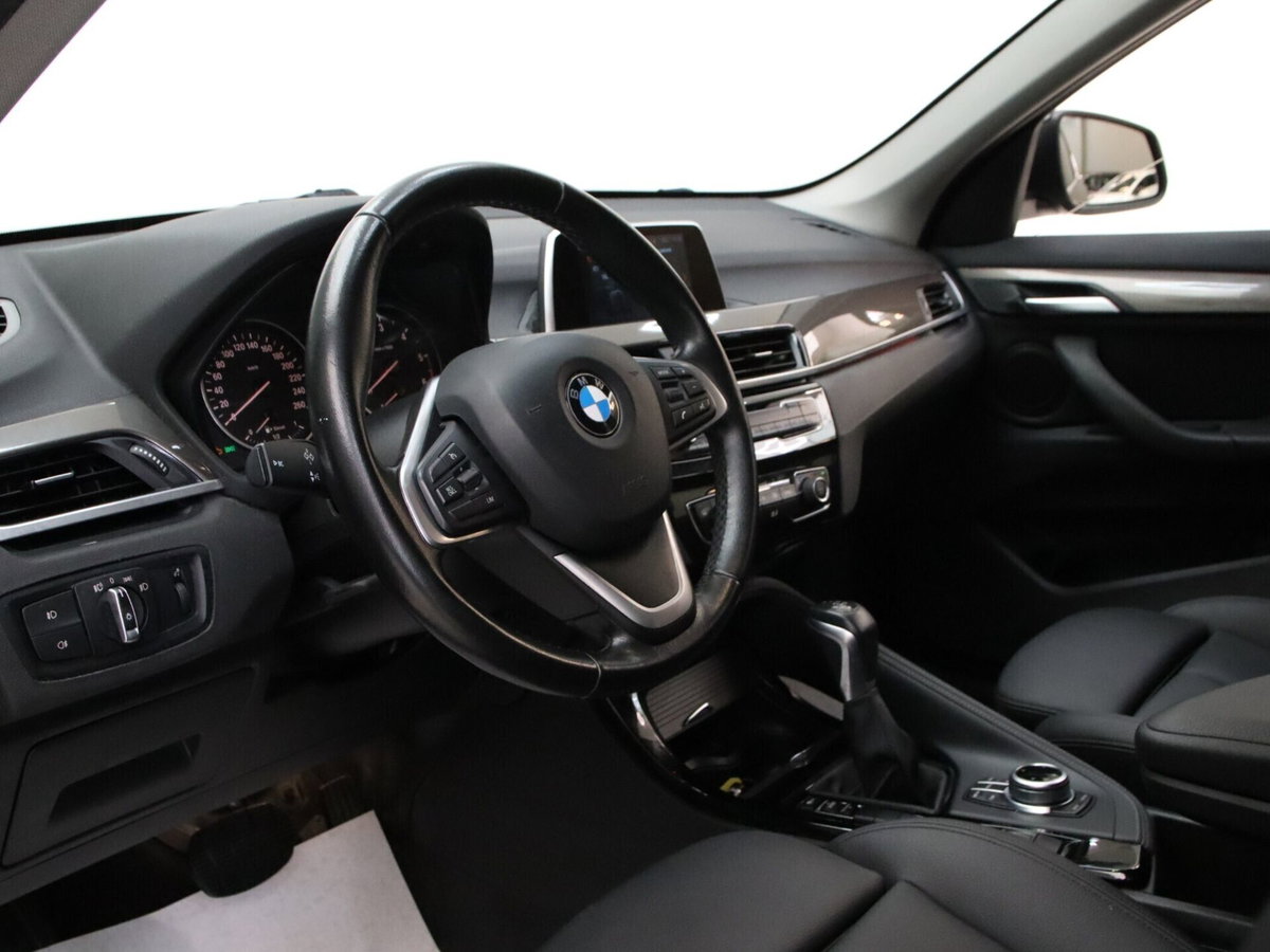 BMW X1 sDrive18d xLine Plus (8)