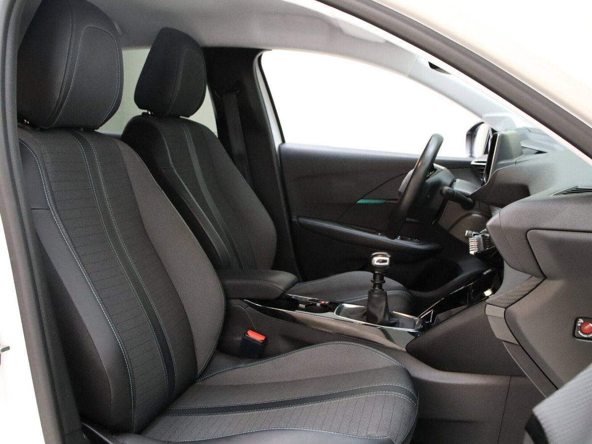 Peugeot 208 PureTech 100 Stop&Start EAT8 5 porte Allure Pack (15)