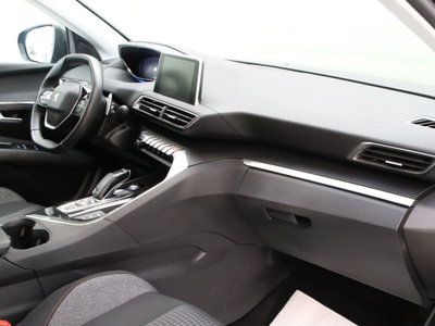 Peugeot 5008 BlueHDi 130 S&S Allure (10)