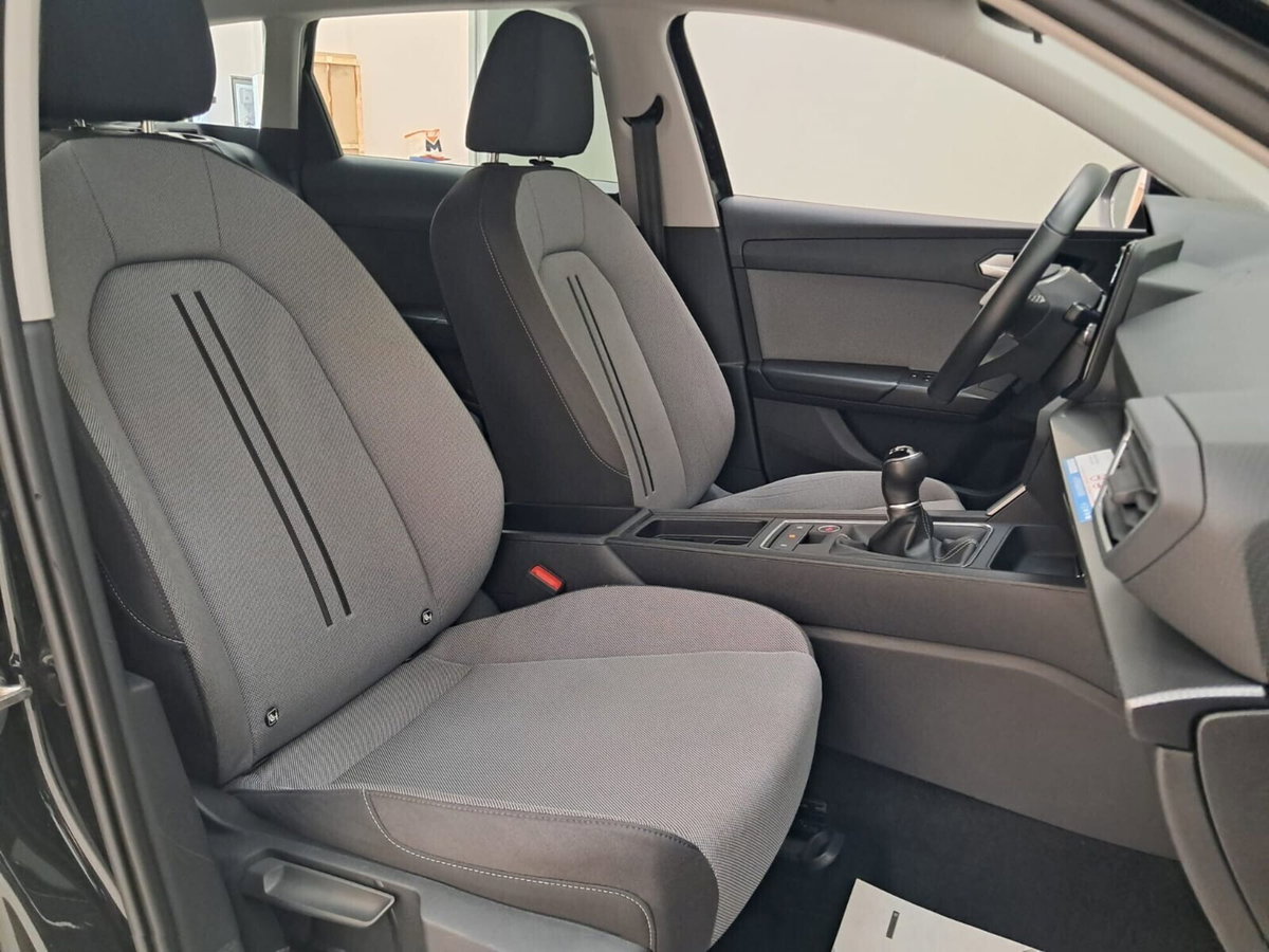 SEAT Leon ST Sportstourer 2.0 tdi Style 116cv (14)