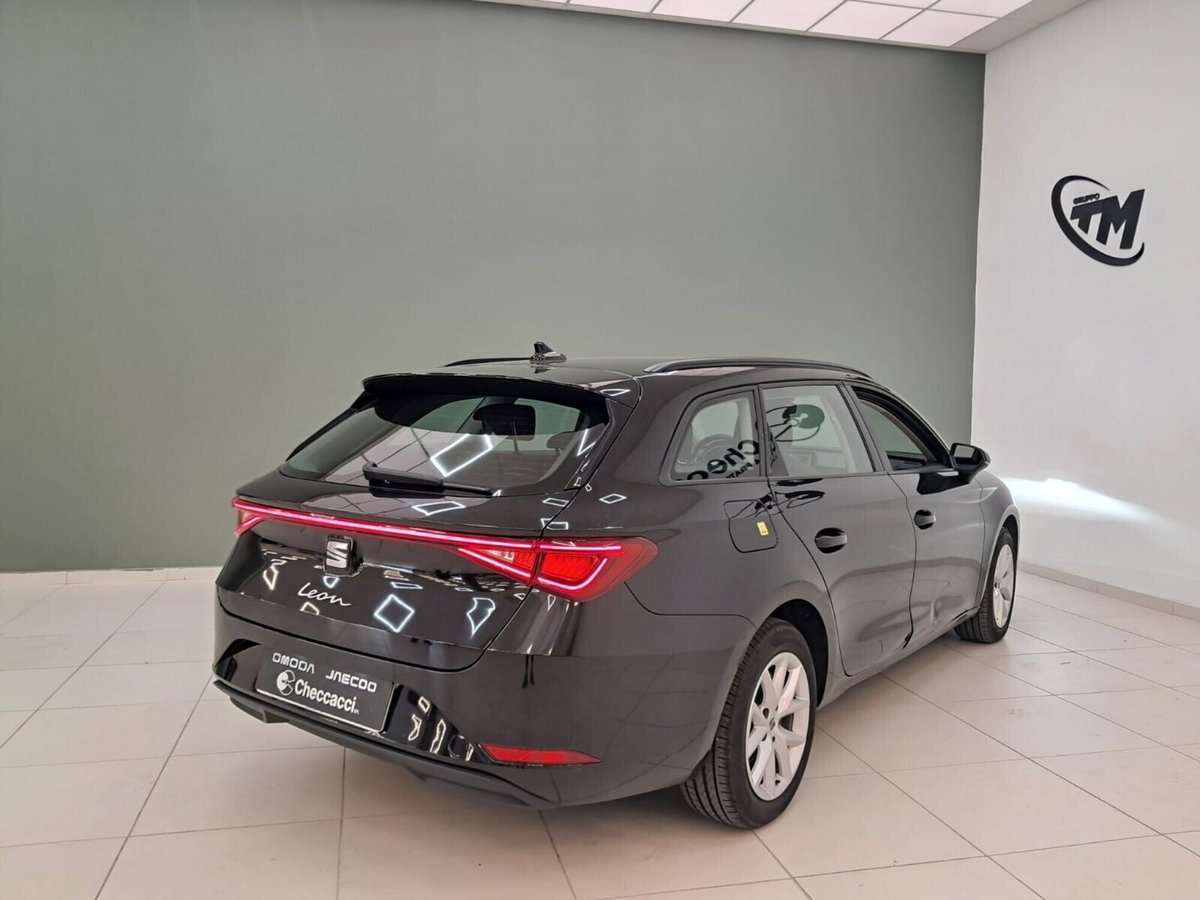 SEAT Leon ST Sportstourer 2.0 tdi Style 116cv (6)