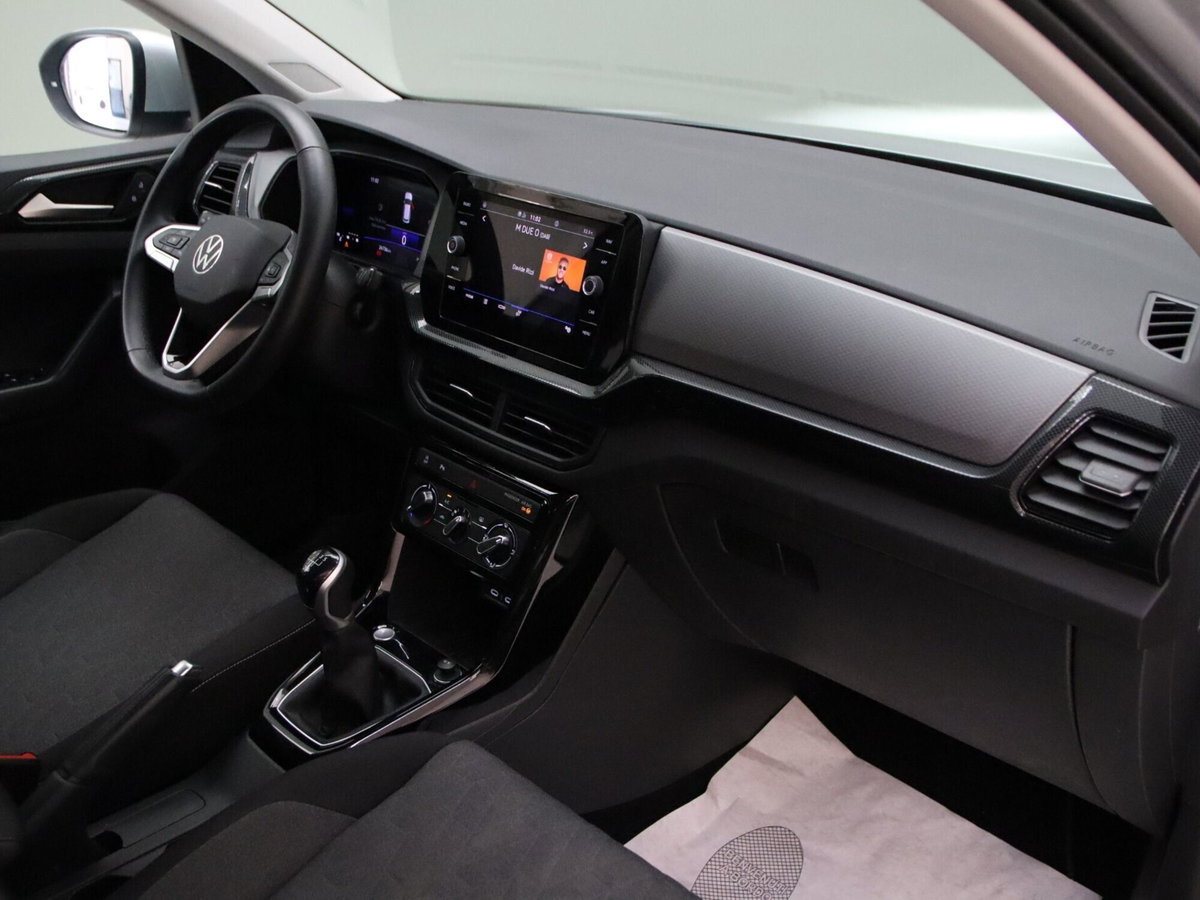Volkswagen T-Cross 1.0 tsi Life 95cv (15)