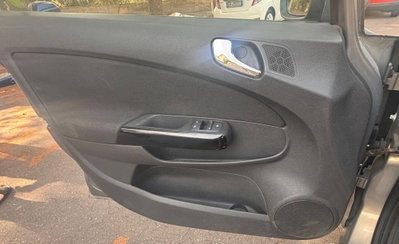 Opel Corsa 1.3 CDTI 95CV F.AP. 5 porte Cosmo (19)