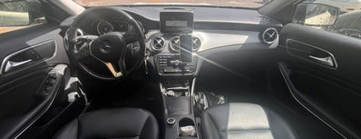 Mercedes-Benz GLA SUV 200 d Automatic 4Matic Premium (11)