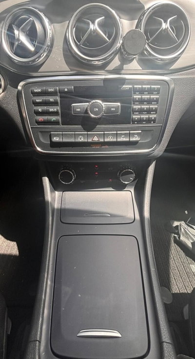 Mercedes-Benz GLA SUV 200 d Automatic 4Matic Premium (19)